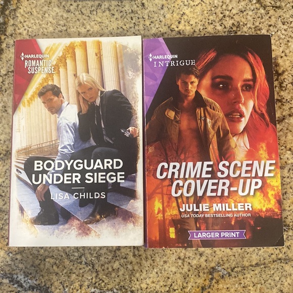 12 harlequin books - Picture 3 of 6